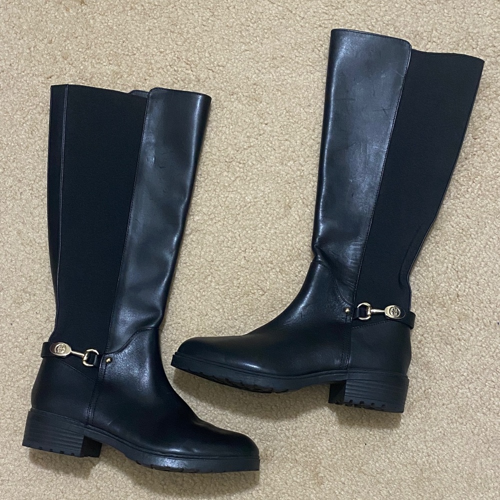 NWOB GIANI BERNINI Barnibee Boots Women's Size 6M